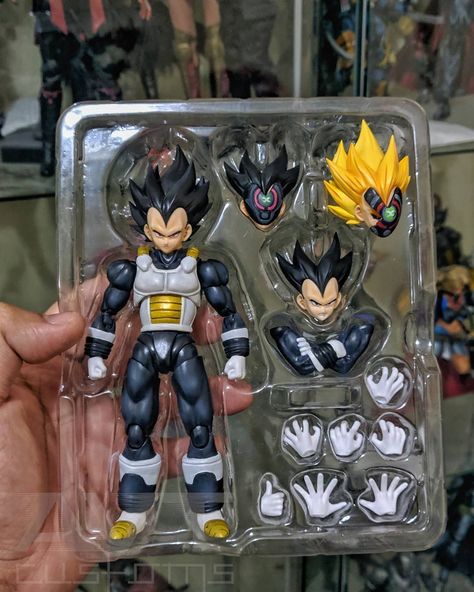 Aleix Teodoro on Instagram: “Custom Time Breaker Vegeta with evil Saiyan form completed! # # # # # # # # #dragonballz #dragonballsuper #dragonball #dbz #dbs #dbgt…” Dbz Action Figures, Dbz Toys, Vegito Gogeta, Deadpool Action Figure, Super Saiyan Blue, Dragon Ball Painting, Marvel Action Figures, Fun Party Games, Cool Wallpapers For Phones