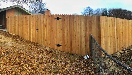 How To Build A Fence On A Slope, Fencing On A Slope, Fence On Sloped Yard, Best Privacy Fence, Wood Fence Ideas, Privacy Fence Ideas, Diy Backyard Fence, Diy Privacy Fence, Ideas For Backyard