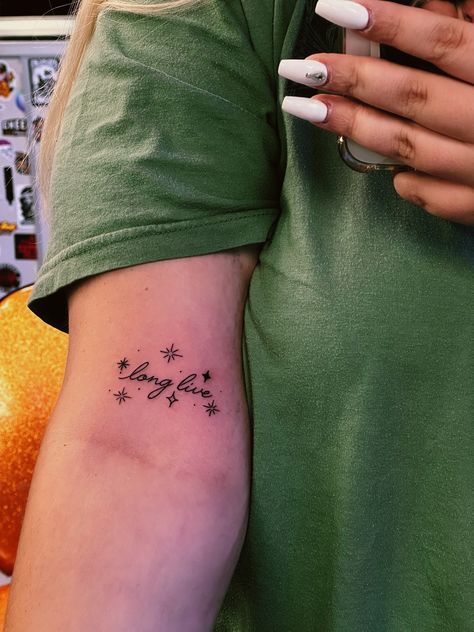 Taylor Swift Long Live Tattoo, Long Live Tattoo Taylor Swift, Taylor Swift Long Live, Long Live Tattoo, Live Tattoo, Taylor Swift Tattoo, Long Live, I Tattoo, Taylor Swift