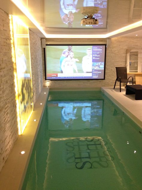 Luxury basement pool in London! Small Indoor Pool, Swimming Pool Design Ideas, Pools Ideas, Indoor Pool House, Kleiner Pool Design, Indoor Swimming Pool Design, Moderne Pools, Pool Design Ideas, Indoor Pool Design