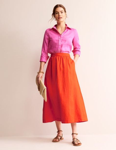 The Florence midi skirt is made from breathable linen that's perfect for warmer days. It's got pockets, too, as you'll need somewhere to pop your purse while you eat that gelato before it melts. Orange Skirt Outfit, Linen Midi Skirt, Rock Outfit, Linen Loungewear, Orange Skirt, Wardrobe Ideas, Mandarin Orange, Linen Skirt, Cashmere Coat