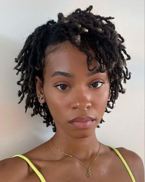 Short Locs On Women, Cute Short Locs Hairstyles, Cute Hairstyles For Short Locs, Cute Styles For Short Locs, Locs Fine Hair, Protective Hairstyles Short Hair, Locs On Short Natural Hair, Short Locs Hairstyle, Dreadlocks Short Hair