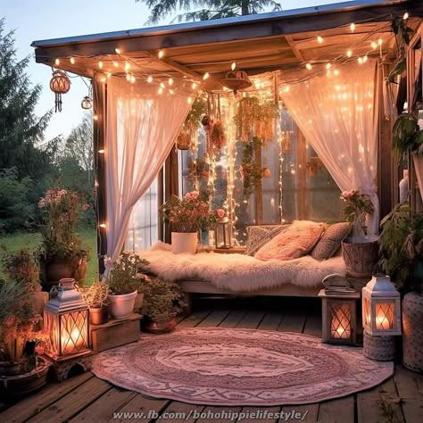 Home Decor Cozy, Boho Patio, Home Decor Apartment, Kitchen Home Decor, Deco Boheme, Dream House Rooms, Outdoor Decor Backyard, Decor Ideas Bedroom, Dream Room Inspiration