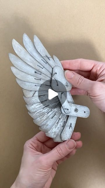 Diy Mechanical Wings, Wing Mechanism, Mechanical Mechanisms, Wooden Wings, Puppet Mechanics, Mechanical Bird, Mechanical Wings, Diy Mechanical Toys, Human Puppet