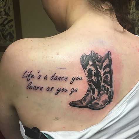 15 Interesting Country Music-Inspired Tattoos Country Music Tattoos, Country Tattoo, Country Girl Tattoos, Boot Tattoo, Cowboy Boot Tattoo, Antler Tattoos, Horse Tattoos, Song Tattoos, Cowgirl Tattoos