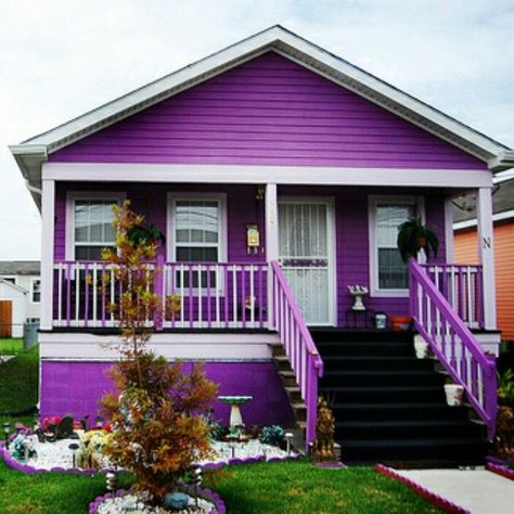 Purple Pages, Purple House, Home Paint Color, Exterior Paint Color, Purple Home, Purple Reign, Purple Love, Cute House, All Things Purple