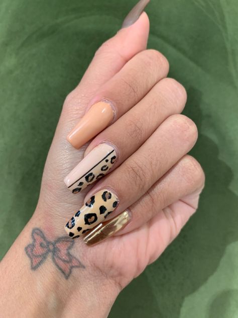 Safari Theme Nails, Jungle Nails, Theme Nails, Print Nails, Animal Print Nails, Brown And Beige, Safari Theme, Animal Print, Rings For Men