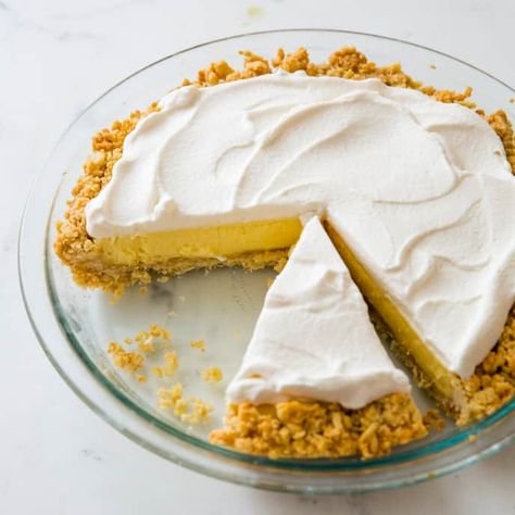 North Carolina Lemon Pie | America's Test Kitchen Recipe Best Lemon Desserts, Desserts For Summer, Lemon Pie Recipe, Cooks Country Recipes, Donut Toppings, Cookie Toppings, Caramel Tart, America's Test Kitchen Recipes, Saltine Crackers