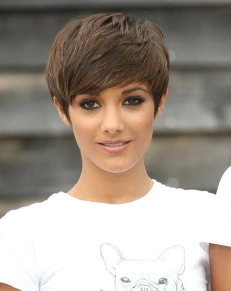 Girls Pixie Haircut, Haircut For Girls, Frankie Sandford, Chic Short Haircuts, Beehive Hair, Awesome Hairstyles, Girls Short Haircuts, Bouffant Hair, Asymmetrical Hairstyles