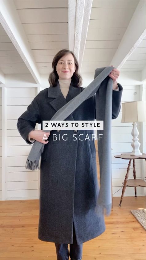 Lightweight Scarf Outfit, Winter Scarf Tying, Over Coat Women, Big Scarf Outfit, Coat Outfits For Women, Winter 2024 Fashion Trends, Wool Coat Outfit, Black Coat Outfit, Winter 2024 Fashion