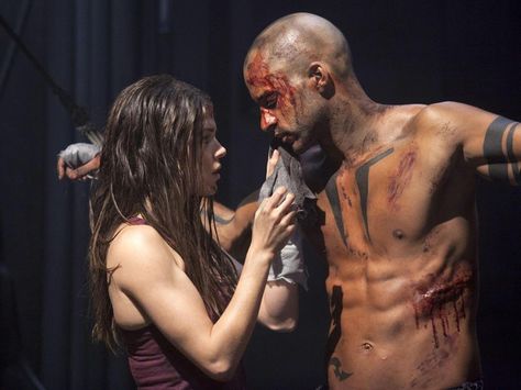 In the midst of a larger Hollywood conversation about whitewashing, American Gods nails it. Lincoln The 100, Ricky Whittle, The 100 Cast, Marie Avgeropoulos, The 100 Show, American Gods, Neil Gaiman, The Hundreds, The Cw