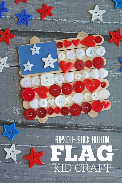 Labor Day Crafts, Flag Crafts, Kids Crafting, Patriotic Crafts, Kid Craft, Daycare Crafts, 4th Of July Celebration, Popsicle Stick, July Crafts