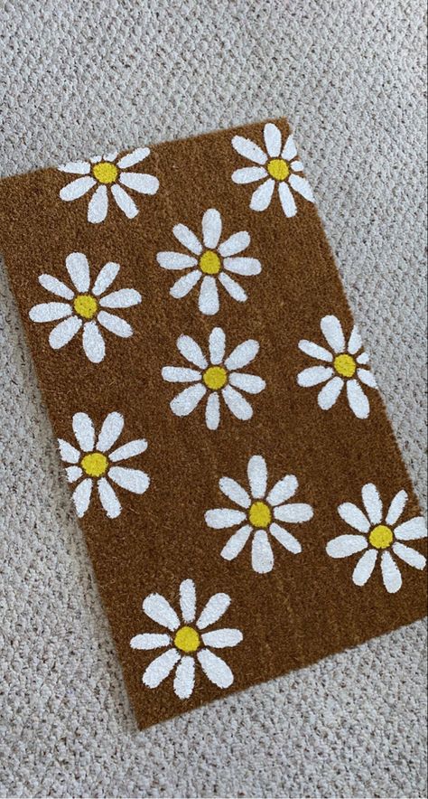 Door Mat Painting Diy, Welcome Mat Diy, Welcome Mat Ideas, Diy Rug Painting, Painted Door Mat, Outdoor Rug Diy, Mat Painting, Rug Painting, Cute Door Mats