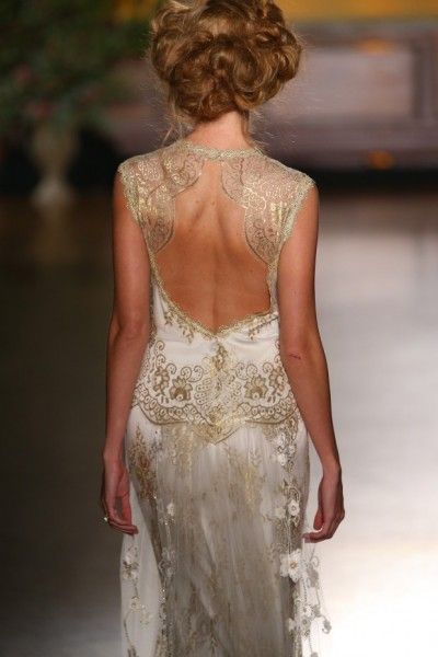 The Gilded Age! Claire Pettibone Wedding Dresses for 2016 Claire Pettibone Bridal, Claire Pettibone Wedding Dress, Backless Lace Wedding Dress, Colored Wedding Dress, The Gilded Age, Claire Pettibone, 2016 Wedding, Minimalist Wedding Dresses, 2016 Wedding Dresses