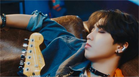 Han Jisung Banner Discord, Han Jisung Computer Wallpaper, Lee Know Computer Wallpaper, Han Jisung Desktop Wallpaper, Han Jisung Aesthetic, Maxident Stray Kids, Stray Kids Maxident, Banners Music, Jeongin Icons