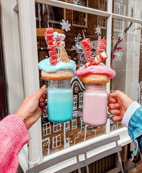 The Most Instagrammable Places in Amsterdam, Netherlands - jaleh michelle Amsterdam Food, Cookie Press, Amsterdam Travel, Fake Bake, Instagrammable Places, Tallinn, Frappe, Cafe Food, Travel Diary