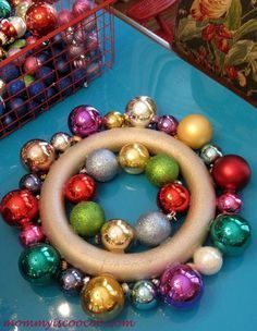 How to make a Christmas Ornament Wreath - Now with Video Make A Christmas Ornament, Ornament Wreaths, Vintage Ornament Wreath, Ribbon Wreaths, Easy Ornaments, Christmas Ornament Wreath, Pinecone Wreath, Diy Wreaths, Xmas Diy