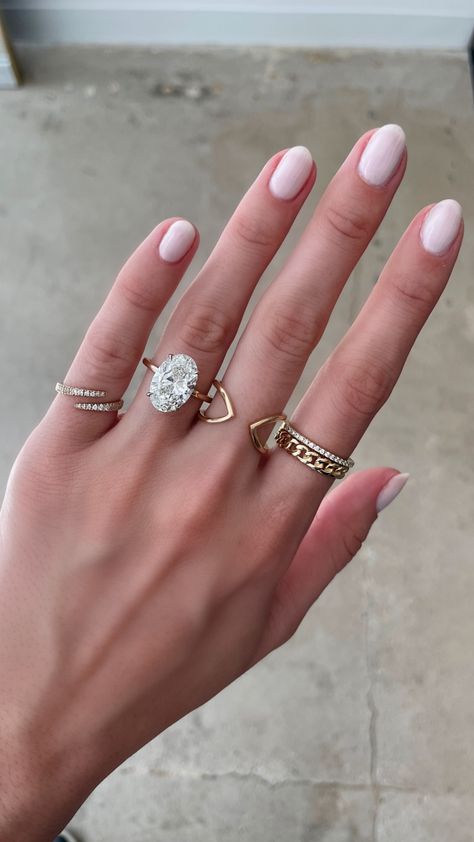 Wedding Ring Goals, Ring Goals, Bridal Era, Crystal Jewelry Necklaces, Dream Wedding Ring, Ring Cuts, Ring Concierge, Ring Inspo, Oval Engagement Ring