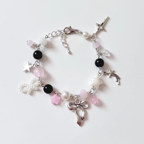 Black And Pink Jewelry, Purple Charm Bracelet, Blackpink Bracelet, Black Pink Bracelet, Pink Pearl Bracelet, Purple Beaded Bracelets, Diy Beaded Rings, Beads Accessories, Gelang Manik-manik