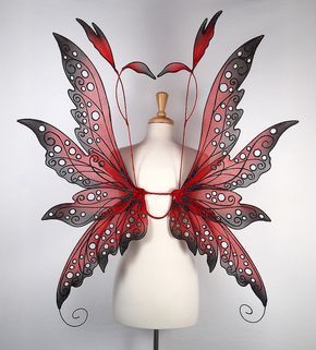 Fairy Wings Red, Black Diy Fairy Wings, Amy Brown Fairies, Red Fairy, Gossamer Wings, Diy Fairy, Midsummer Nights Dream, Wing Necklace, Fairy Costume, Fairy Wings