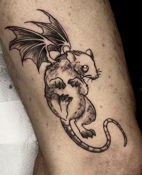 Mouse With Wings Tattoo, Bat Tattoo Cover Up, Rat With Wings Tattoo, Creepy Bird Tattoo, Spooky Bunny Tattoo, Spooky Animal Tattoos, Gothic Animal Tattoo, Animal Jaw Tattoo, Dark Animal Tattoos