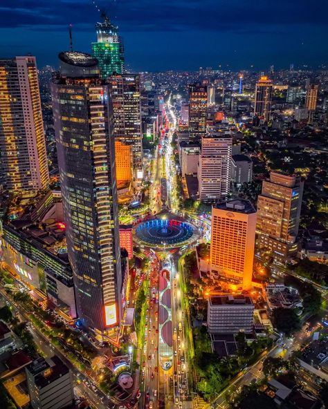 Jakarta City, Wallpaper City, Urban Design Plan, Night Pictures, City Landscape, Urban Life, Makassar, Beautiful City, Amazing Places