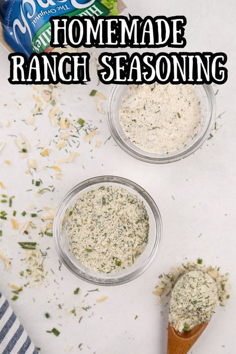 One of the best ways to save money on groceries is by making your own homemade seasoning mixes! This Ranch Seasoning recipe is so much cheaper than buying the Hidden Valley packets, and can be made in bulk for a budget-friendly option. Perfect for making ranch chicken, dips, dressings, snacks, and more! Gluten free, low carb, and no MSG! Homade Ranch Dressing Recipes Easy, Dip Seasoning Mixes, Homemade Ranch Dressing Mix, Ranch Seasoning Recipes, Dry Ranch Mix, Ranch Powder, Dip Mixes, Homemade Ranch Seasoning, Dry Ranch Seasoning