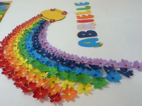 At the end of a rainbow Rainbow Hallway Decoration School, Rainbow Boards Classroom Decor, Diy Crafts For School, School Board Decoration, Afrique Art, Pinterest Diy Crafts, Rainbow Crafts, Handmade Paper Crafts, Aktivitas Montessori