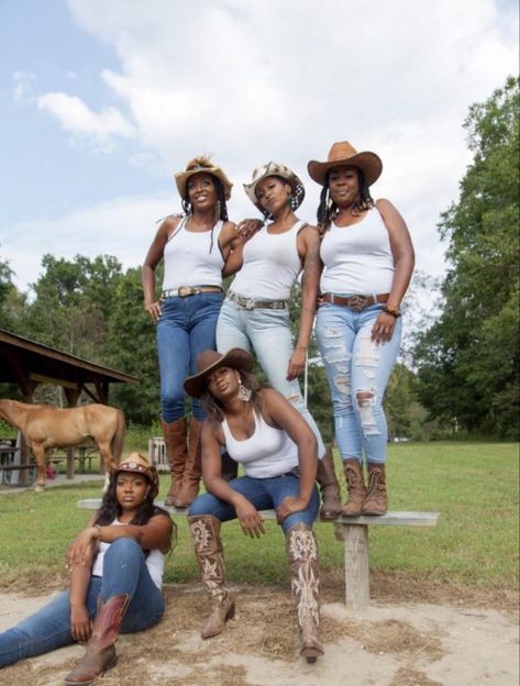 Meet The Only All-Black Female Rodeo Squad, The Cowgirls Of Color - Travel Noire All Black Cowgirl Outfit, Black Cowgirl Outfit, Cowgirl Outfits For Women, Cowgirl Photoshoot, Rodeo Party, Cowgirl Style Outfits, Black Cowboys, Cowgirl Outfit, Cowgirl Look