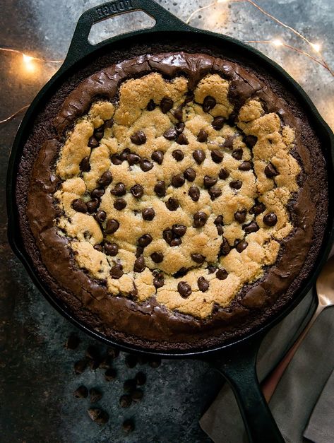 overhead photo of Deep Dish Chocolate Chip Cookie Skillet Brownie Brookie Cups, Deep Dish Chocolate Chip Cookie, Chocolate Chip Cookie Skillet, Skillet Brownie, Cookie Skillet, Iron Skillet Recipes, Skillet Cookie, Cast Iron Skillet Recipes, Fun Recipes