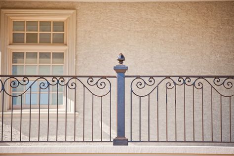 Decorative Metal Railings Outdoor, Exterior Railings For Stairs, Balcony Railings Exterior, Iron Railings Outdoor Balconies, Iron Porch Railing Ideas, Exterior Railing Ideas, Railing Design Balcony, Wrought Iron Balcony Railing, Wrought Iron Railing Exterior