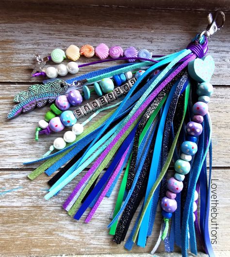 Faux Suede Cord Crafts, Fabric Keychains, Cord Crafts, Journal Charms, Purse Tassels, Bible Decor, Bag Tassels, Purse Charms Diy, Tassels Diy