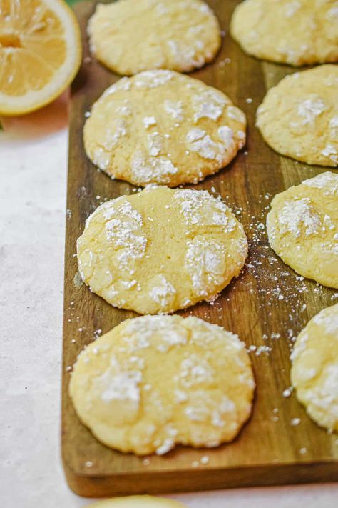 Cookies With Cake Mix, Lemon Cookies Easy, Box Lemon Cake, 3 Ingredient Cookies, Lemon Crinkle Cookies, Blueberry Coffee Cake, Silicone Baking Sheet, Chocolate Crinkle Cookies, Lemon Cake Mixes