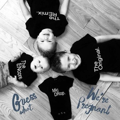 Family Of 6 Announcement, Baby 4 Announcement Ideas, Final Pregnancy Announcement, 4th Kid Pregnancy Announcement, Fourth Pregnancy Announcement, Baby Announcing Ideas With Siblings, Baby Number 4 Announcement Funny, 4th Baby Announcement Ideas, Pregnancy Announcement 4th Baby