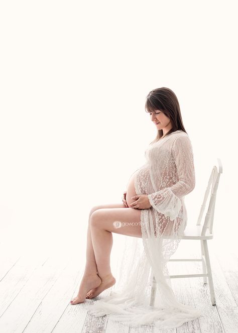 maternity image sitting on chair Maternity Shoot Sitting Poses, Maternity Photography Poses Sitting, Maternity Photography Sitting, Maternity Sitting Poses, Sitting Maternity Poses, Baby Hospital Pictures, Pregnancy Pics, Maternity Photography Studio, Maternity Photography Poses Pregnancy Pics