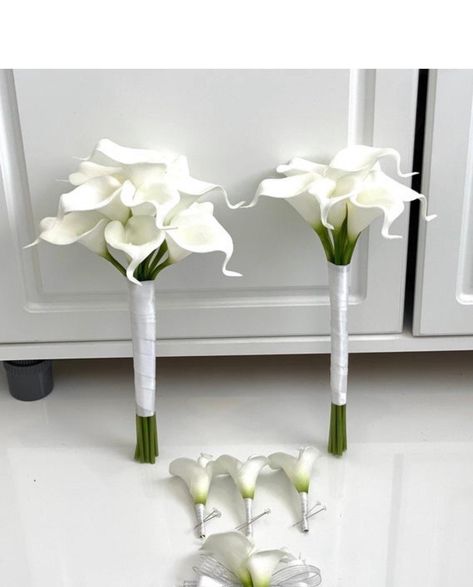 Wedd Bouquets, Calla Lily Bridesmaid Bouquet, Calla Lillies Bouquet, White Lily Bouquet, White Calla Lily Bouquet, Ivory Rose Bouquet, Lily Bridal Bouquet, Small Wedding Bouquets, Tropical Bouquet