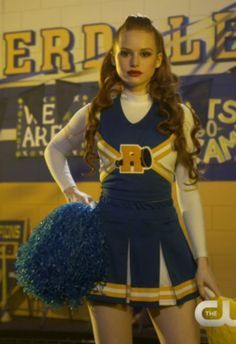 Riverdale Cheryl Cheerleader, Riverdale Cheerleader Outfit, Cheerleading Outfits Aesthetic, Riverdale Cheerleader, Blossom Costumes, Cheryl Blossom Aesthetic, Blonde And Brunette Best Friends, Cheer Costumes, Cheerleader Outfit