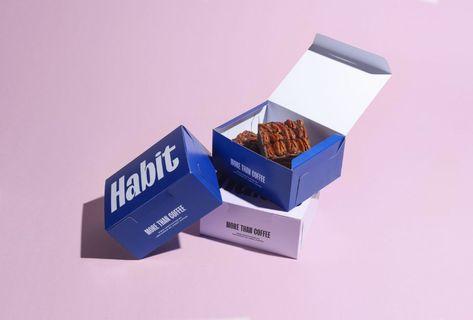 Habit Coffee Visual Identity – So Much More Than Just Coffee Snack Box Packaging, Cafe Packaging, Brownie Packaging, Break A Habit, Bakery Boxes, Box Brownies, Bakery Packaging, Binder Design, Box Package