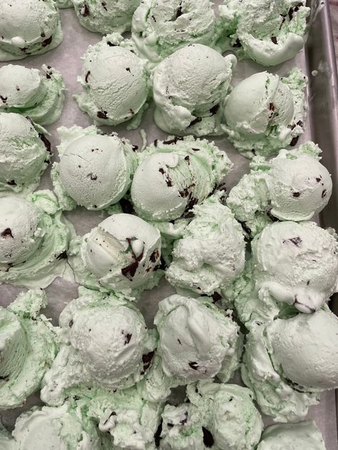 Freeze Dried Mint Chocolate Chip Ice Cream! Soft bright green color . Freeze Dried Ice Cream melts in your mouth!  This is our 5x8.5 bag. 8-10 scoops or 4 ounces.  Orders ship within 2 days! Mint And Chip Ice Cream, Mint Choco Aesthetic, Ice Cream Mint Chocolate Chip, Ice Cream Mint, Freeze Dried Ice Cream, Mint Choco, Mint Chocolate Ice Cream, Green Ice Cream, Mint Aesthetic