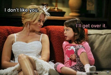 Modern Family Lily Modern Family, Modern Family Tv Show, Modern Family Funny, Modern Family Quotes, Family Tv, Good Comebacks, Elizabeth Banks, I Dont Like You, Family Funny