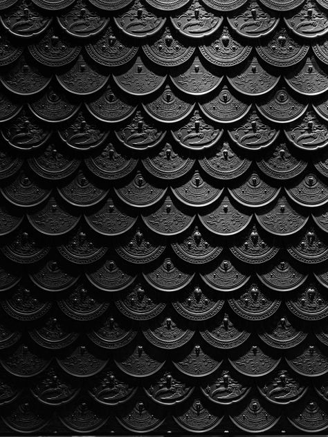 The PuLi Hotel and Spa by Layan Design Group | Hotel interiors Black And White Wallpaper Ideas, Wallpaper Ideas For Bedroom, Chinese Interior, Asian Interior, Asian Restaurants, Asian Design, Pool Light, Hotel Interiors, Clay Tiles