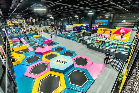 Hangzhou Pokiddo Trampoline Park Free Jump Zone Trampoline Park Aesthetic, Selfie Room, Jump Park, Urban Art Installation, Jumping Trampoline, Indoor Park, Trampoline Jump, Indoor Trampoline Park, Indoor Amusement Parks