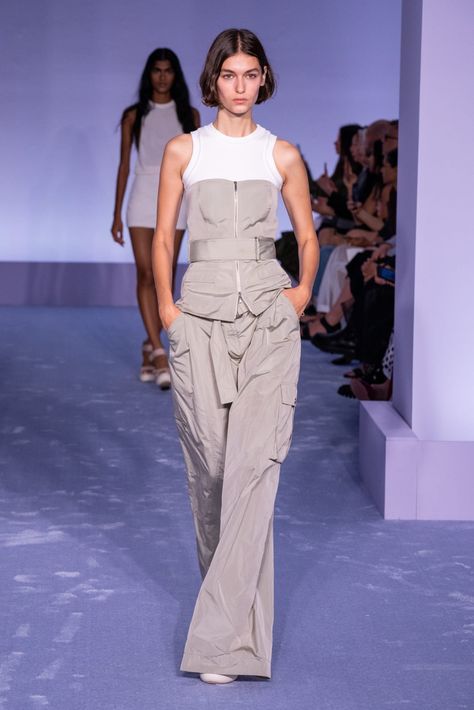 Nyfw Ss23, Tweed Corset, Spring 2023 Fashion Show, Overalls Fashion, Corset Fashion, Brandon Maxwell, Embellished Gown, Runway Trends, 2023 Fashion