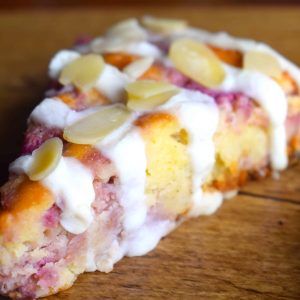 Keto Raspberry Almond Scones - Mouthwatering Motivation Almond Scones, Keto Raspberry, Keto Mug, Raspberry Scones, Keto Side, Postre Keto, Keto Mug Cake, Raspberry Almond, Side Dishes For Bbq