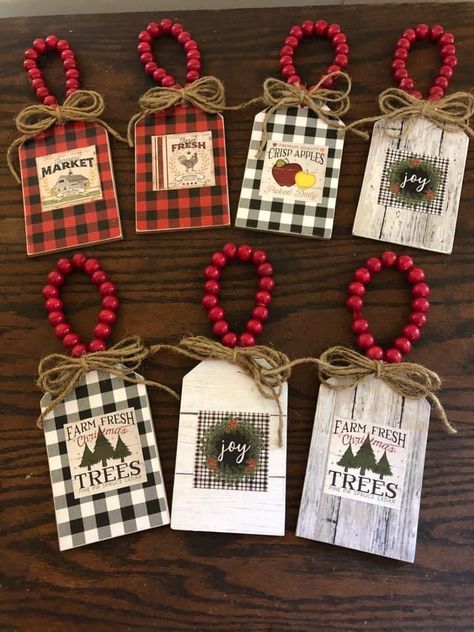 Christmas Craft Show, Diy Christmas Tree Ornaments, Christmas Wood Crafts, Holiday Crafts Christmas, Christmas Ornaments Homemade, Christmas Tags, Christmas Store, Christmas Ornament Crafts, Christmas Crafts Decorations