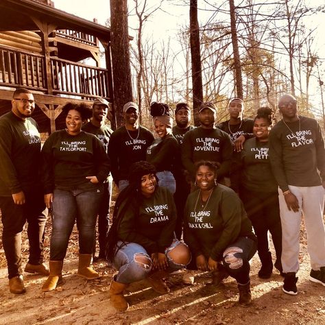 fRAMily Annual Cabin Trip Cabin Trip Outfit Men, Cabin Group Trip, Cabin Trip Black People, Cabin Trip Aesthetic, Cabin Trip Outfit, Sag Szn, Cousins Trip, Hbcu Fashion, Cabin Trip