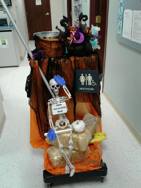 Housekeeping week cart decorating Housekeeping Week, Cleaning Cart, Online Shopping Fails, Creative Pumpkin Decorating, Happy Week, Creative Pumpkins, Camera Hacks, Pumpkin Decorating, Ladder Decor