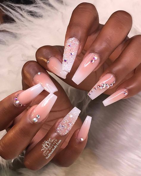 Caramel dripping in my bed Glam Nails Coffin, Acrylic Nails Natural, Ombre Acrylic Nails, Nails Design With Rhinestones, Long Acrylic Nails Coffin, Nail Idea, Coffin Nails Long, White Nail, Bling Acrylic Nails