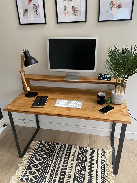 ---------------------------------------------------------------------------- Visit us on: KRUDFURNITURE.CO.UK or VAREZZO.COM ----------------------------------------------------------------------------KRUD Home office desk. Simple wooden desk with a shelf- B12-120 Unit pictured: MEDIUM OAK finish , 120cm. ------------------------------------------------------------------------------------- Visit our website: KRUDFURNITURE.CO.UK for more information ----------------------------------------------- Scandi Desk, Desk Scandinavian, Scandinavian Style Desk, Simple Wooden Desks, Wood Desk Design, Small Room Desk, Diy Wood Desk, Oak Wood Desk, Cheshire Uk