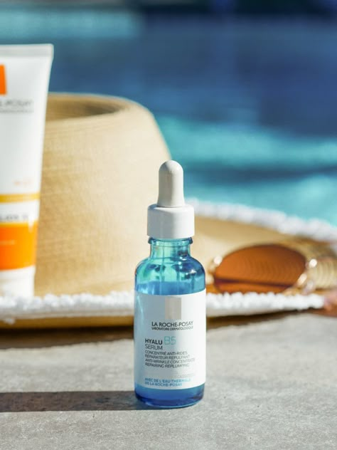 tips to keep your skin hydrated and glowing in summer Sunblock Product Photography, Summer Beauty Products Photography, Summer Cosmetic Photography, Summer Products Photography, Summer Skincare Photography, Pool Product Photography, Summer Product Shoot, Summer Product Photography, Beach Product Photography